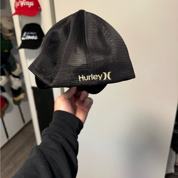 Hurley Surf Hat - Picture 3 of 3